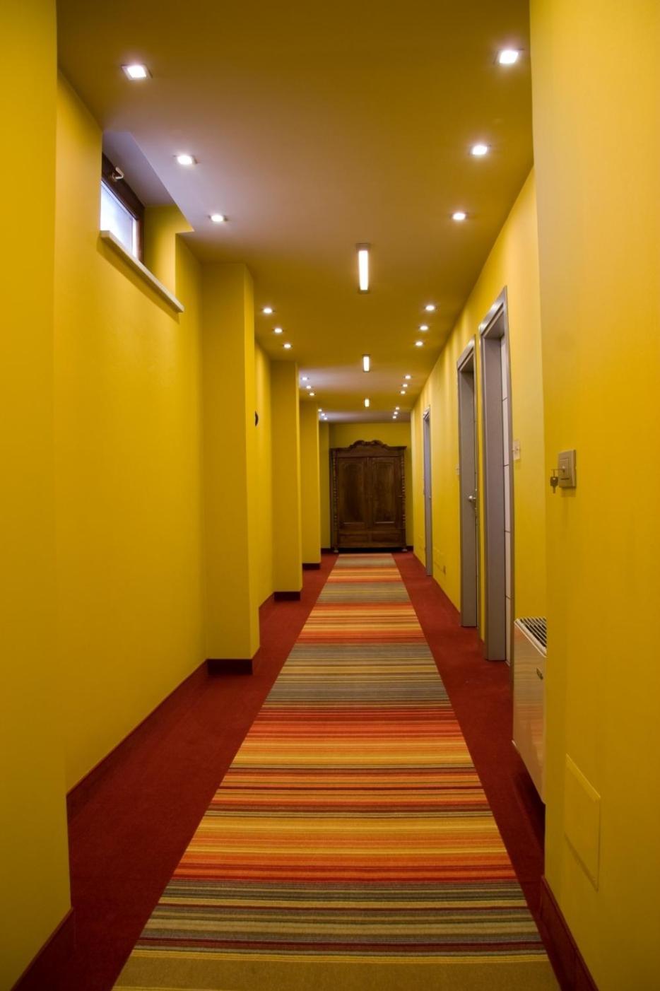 Hotel Fortyfive Кивасо Екстериор снимка